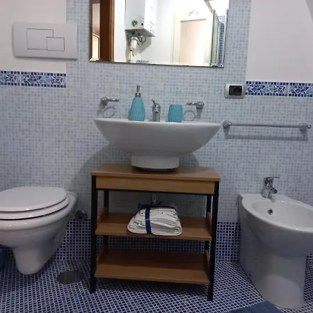 Casa Adalu Νάπολη